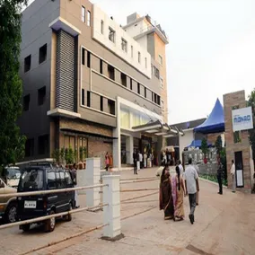 Hotel Monad - Image 4
