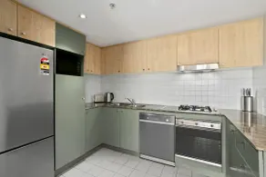 HELP1 - Chatswood Charm Central Apartment near Station - Image 5