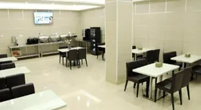 GreenTree Inn Jiangsu Changzhou Henglin Town Shuntong Road Express Hotel - Image 5