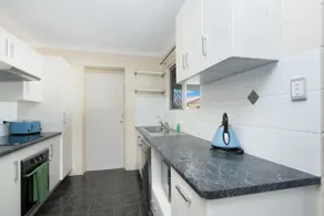Vibrant, Lovely 3BR Family Home - Image 4