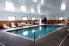 Norwood Inn Minneapolis Roseville - Image 4