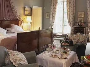 Marlfield House Hotel Relais et Chateaux - Image 2
