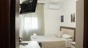 habitación o dormitorio acogedor, buena conexion - Image 5