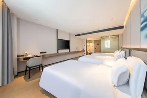 Yian Business Hotel - Image 3