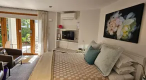 Parnell Garden Suite - Image 2