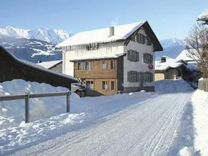 Boardercamp Laax - swiss mountain hostel - Image 1