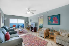 Appartement en copropriété avec piscine | Vue plage | Idéal pour le télétravail - Image 2