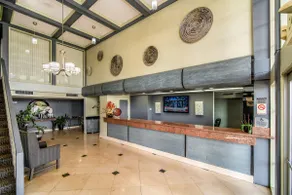 Willow Tree Inn Los Angeles- near Stub Hub Center - Image 3