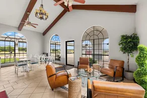 Budget Host Inn - Image 3