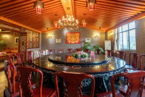 Yijia Hotel - Image 2