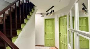 The Tangerine Guesthouse - Image 2