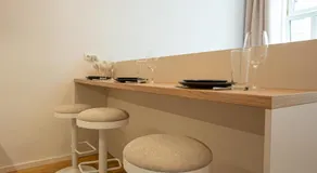 Elegant studio with king-size bed Self check-in - Image 4