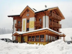 Residence Garnì Il Giglio - Image 1