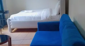 Emeli Hotel Luxury Suite - Image 2