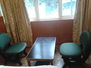 Hotel Hilltop Towers - Image 4
