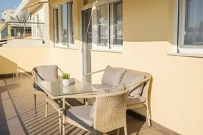 City Plaza Apartments & Rooms - Image 5