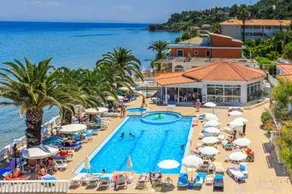 Chryssi Akti Hotel - Image 3