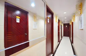 Comfort Guest House - C and E - Image 4