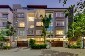 CHIRAYU EXECUTIVE SUITES - Image 4