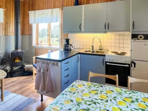 4 person holiday home in Mörlunda - Image 4