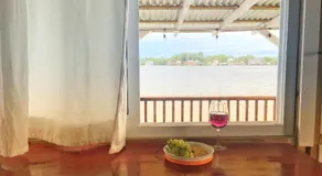 Peaceful Refuge in Quiete Bay - Image 5