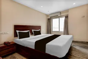 Hotel O Benz Circle Crossway Vijayawada Formerly Akshaya Elite - Image 4