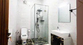 Gnanam Holiday Inn - Image 2