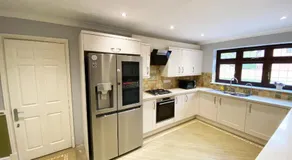 Abitazione-Villa-Bagno privato-Vista giardino-Emerson Park Mansion - Image 2