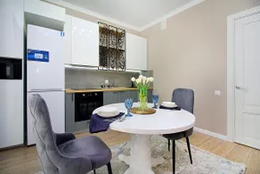 Stylish Apartment - Image 4