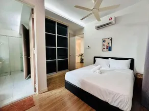 Luxury Queen Villa 2Min Walk to Beach & Night Market Netflix 20pax - Image 2