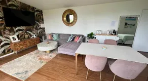 Gold Coast Retreat - Image 2