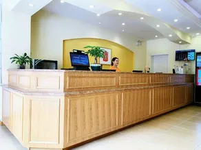 Homeinn (Xiguan store, Zhongshan West Road, Baoji) - Image 3