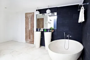 Oberoi Luxus Villa 1 - KuDeTa - Image 5