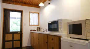 Forest Trail Lodge - Image 2