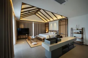 Luoyue Mountain Villa - Image 2
