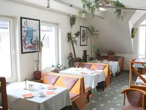 Hotel Ideal - Image 5