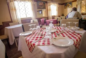 Jamindas Paradise Motel - Image 3