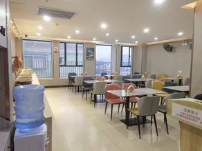 Vienna Hotel Foshan Lecong Furniture Mart - Image 3