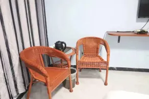Oriental City Business Hotel - Image 2