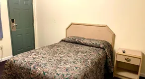 Nitey Nite Motel - Image 4