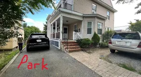 -No53- Lovely Large Room in a House - 10 min to Green Line and Red Line T Stations & Tufts University - Centrally Located at Somerville Boston - Image 4