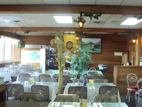 Spring Villa Hotel - Image 5