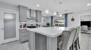 Exclusive Residence in Glendale - Image 3