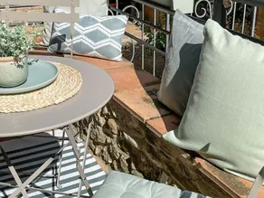 Charming Stone House near Beach Retreat - Image 5