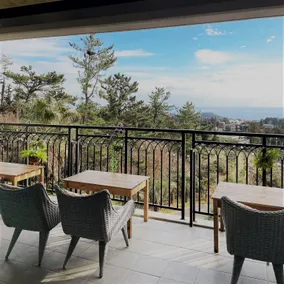 J.View Hotel Jeju - Image 2