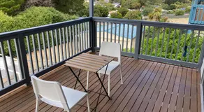 Bay views on Laurie - Image 3