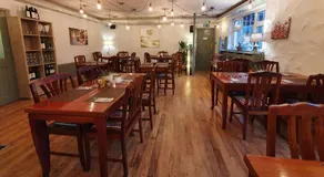 The Bowers Bar & Restaurant - Image 3
