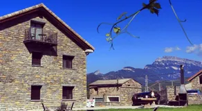 Puerta de Ordesa Garden - Image 4