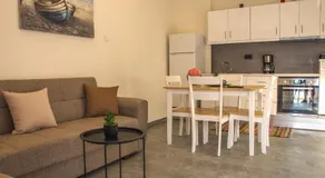 Danai House - Image 3