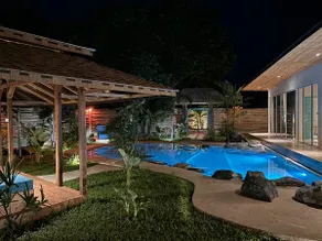 Turquoise Tide Villa with Private pool & jacuzzi - Image 4